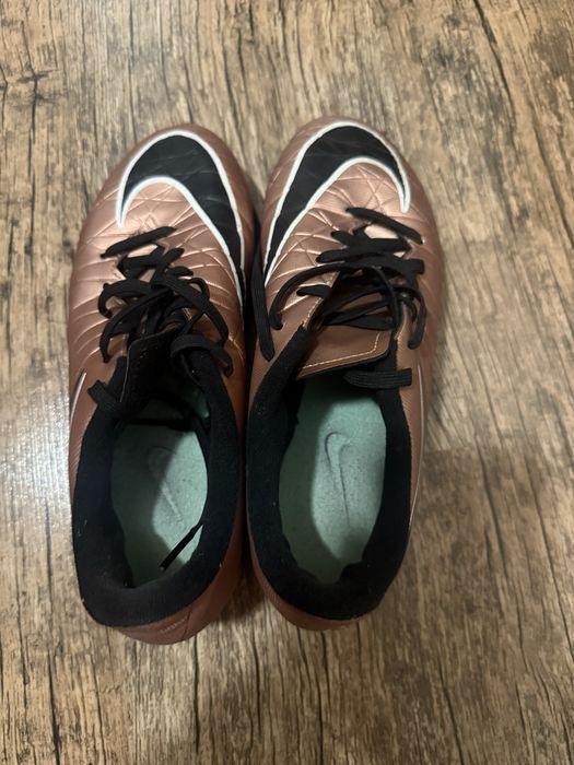 Детски бутонки Nike Hypervenom 38 номер