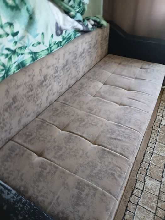 Продам диван расдвижной