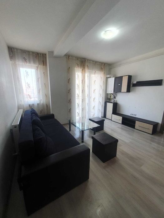 Chirie apartament cu 3 camere