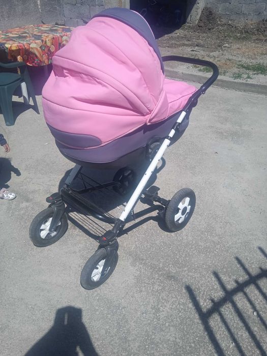 Детска количка със зимен и летен кош