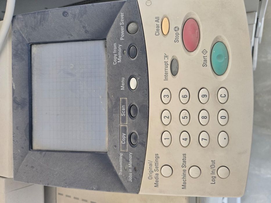 продам 2 офисных принтера