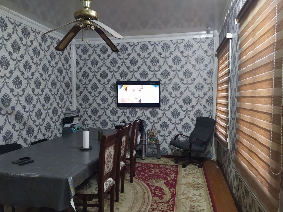 Участок на против Дворец Авиастроителей