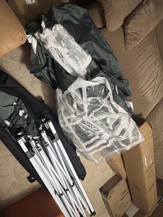 Pavilion/ Cort de gradina verde inchis montare rapida, stare foarte bu