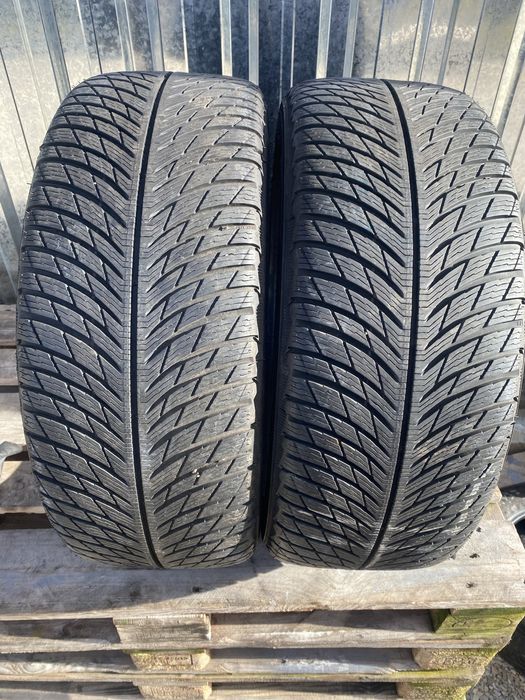 245/45/18 Мишелин Зимни