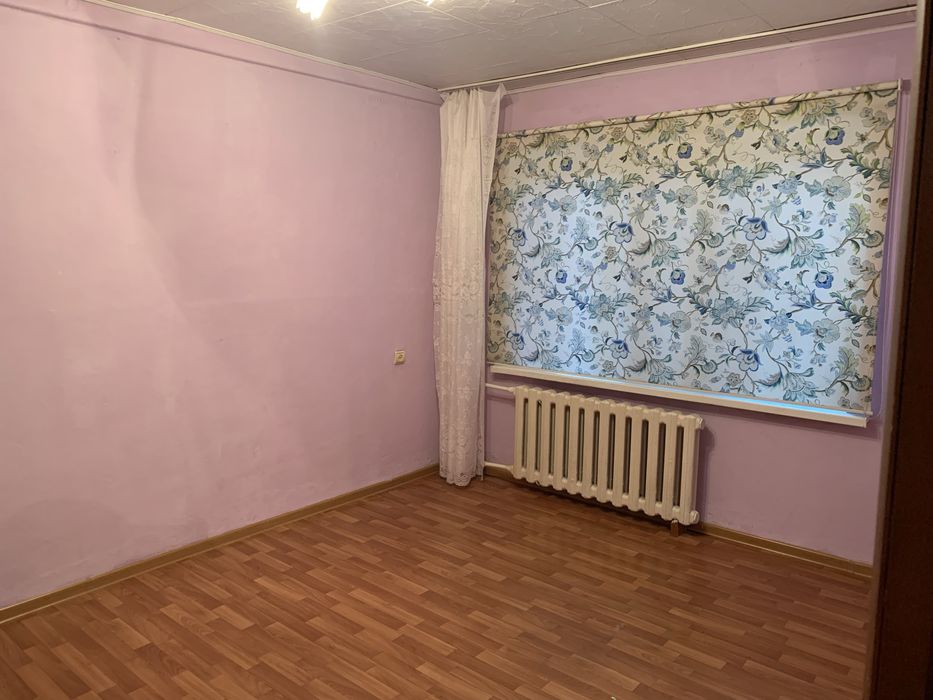 Продам двух комнатную