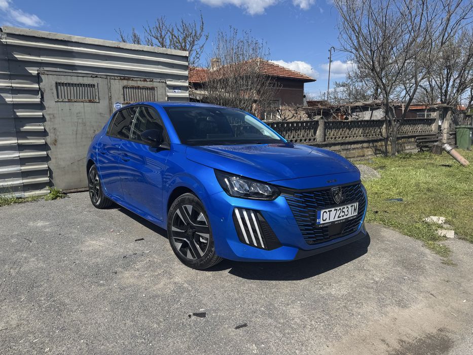 Peugeot 208 ALLURE 1.2 Pure Tech
