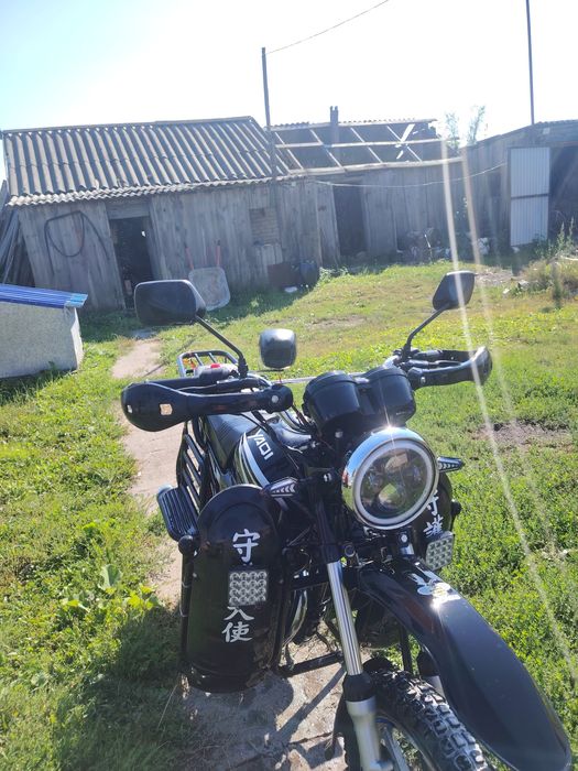 Мотоцикл яки 200