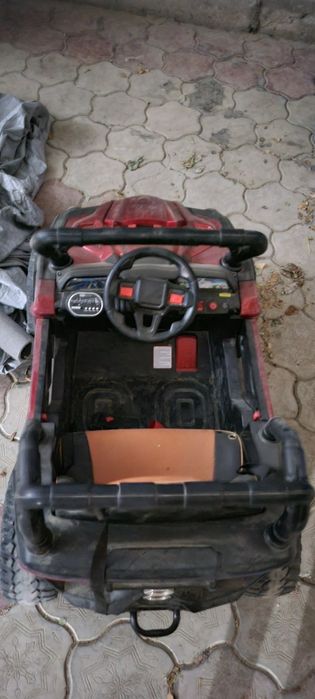 Продаётся детская машина