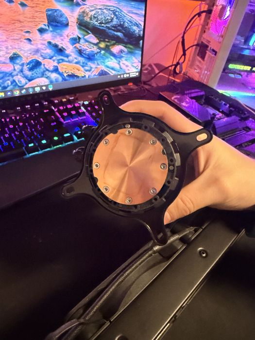 Vand kit placa de baza procesor ram si cooler… se pot vinde si separat