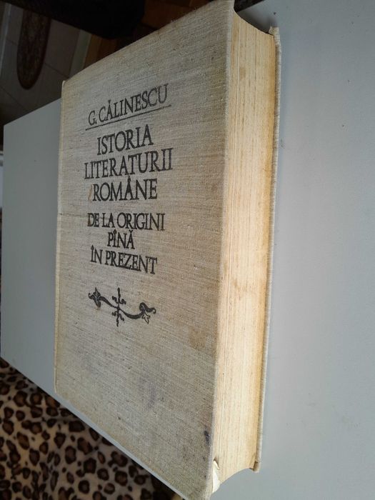 Carte Istoria literaturii române - George Călinescu