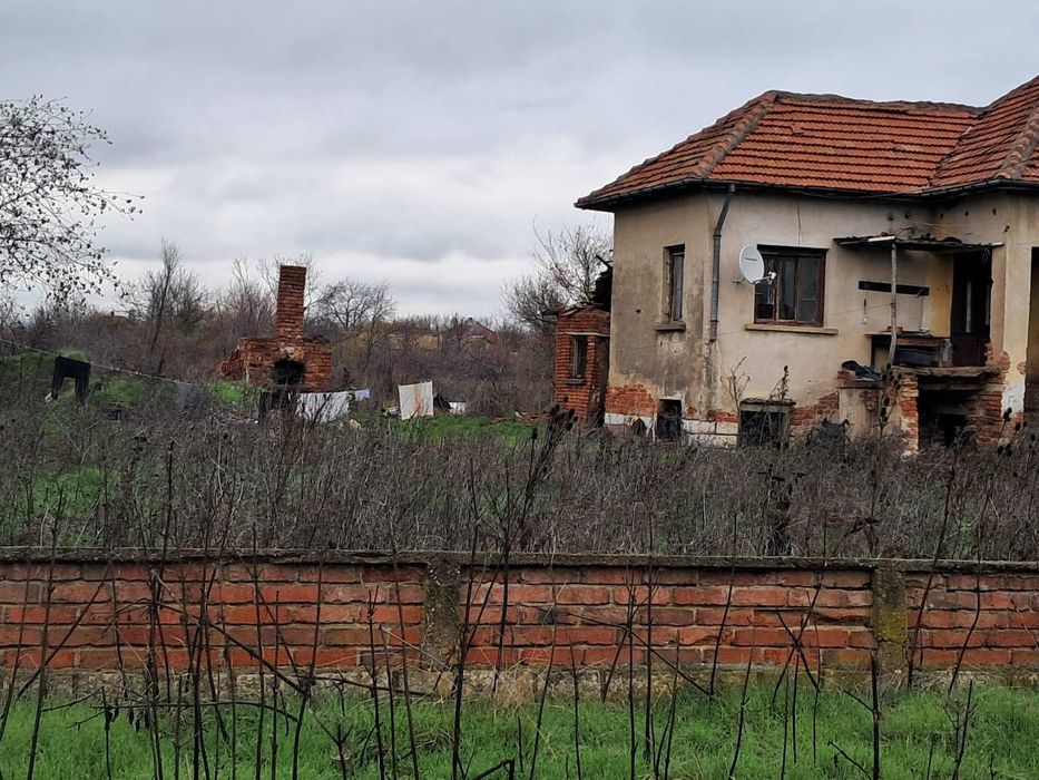 Продава се Къща в с. Борован, Област Враца - 2160 кв.м за 1 €/кв.м - Снимка #4