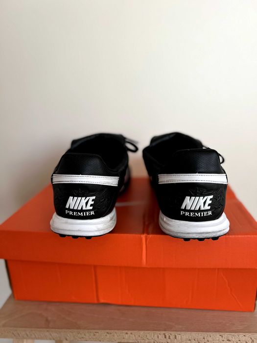 Обувки за футбол- Nike Premier III TF (стоножки)