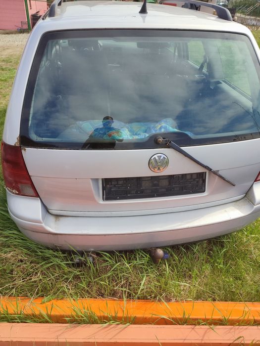 Dezmembrez vw bora 1.9 tdi 116 cp