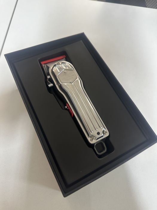 Машинка для стрижки «Kemei”