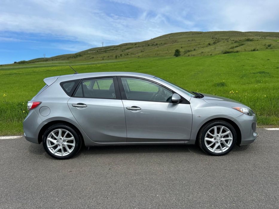 Vand Mazda 3 2012