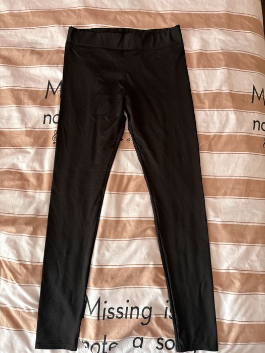 Дамски черен клин