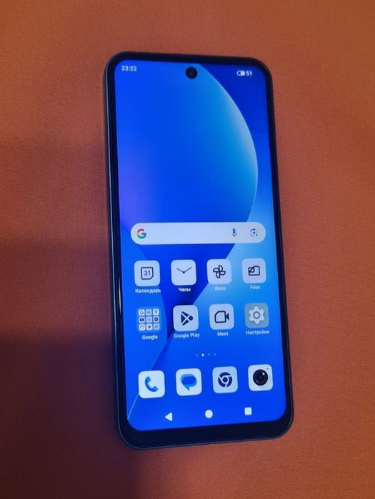 Продам телефон Meizu 22 Pro.