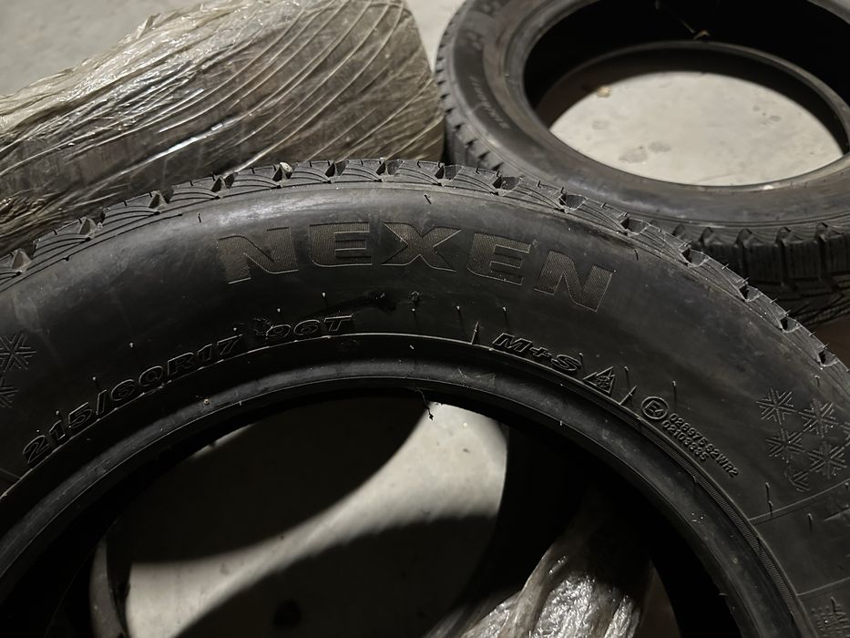 Продам зимние шины