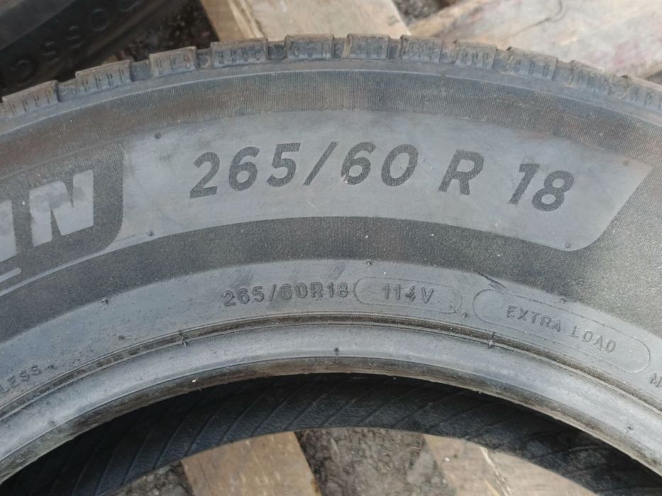 265/60/18 пара шин MICHELIN
