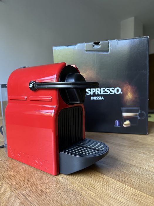 Кафемашина Nespresso Inissia
