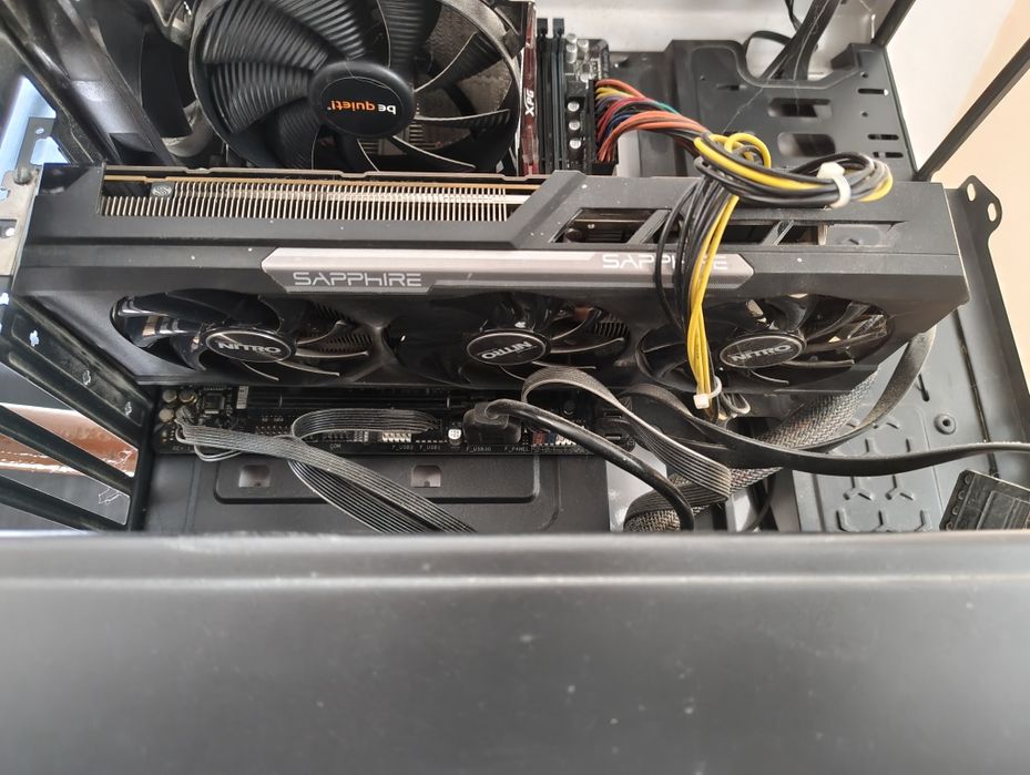Видеокарта Radeon R9 390