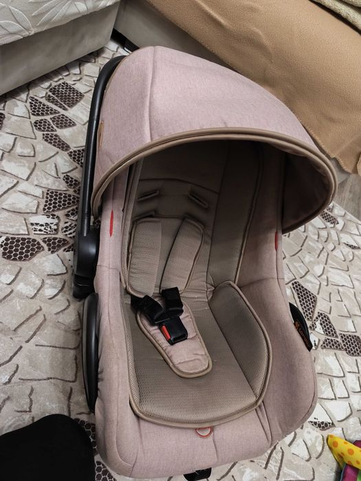 Кош за кола за новородено