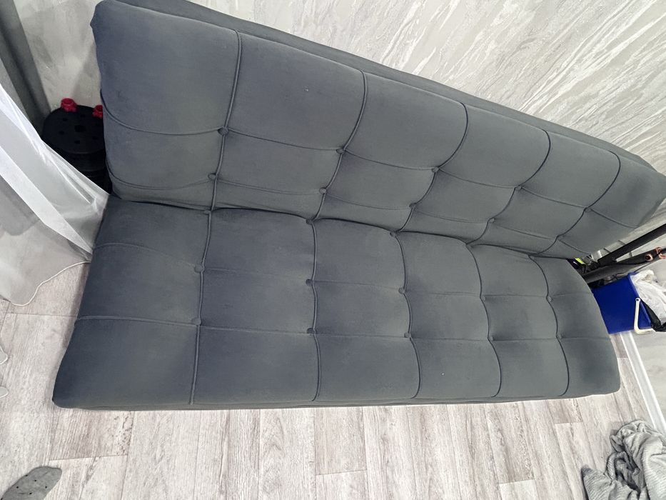 Продам диван ( раскладывается )