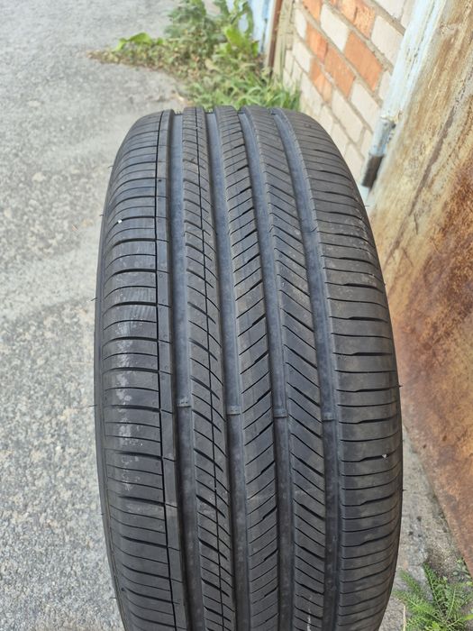 Продам шину 265/65-17
