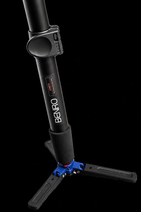 Ricoh Theta Z1 360° + Stativ Benro Profesional – Ideală pentru Tururi Virtuale, Imobiliare, Evenimente