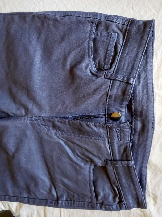 Pantaloni metalizati de culoare albastra, marime S