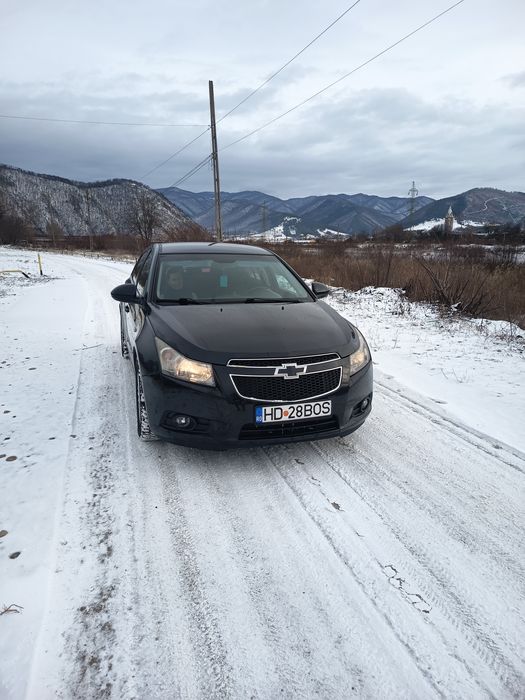 Vând Chevrolet Cruz motor de 2 litri disel