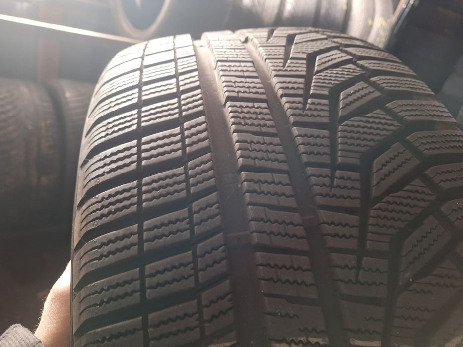 Anvelope Hankook 275/35/19 m+s 2 buc ff bune