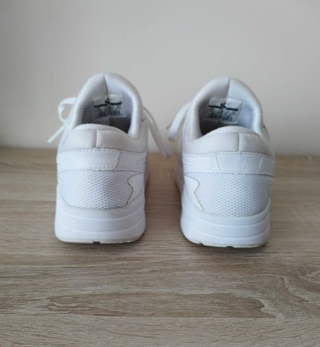 Страхотни  маратонки Найк