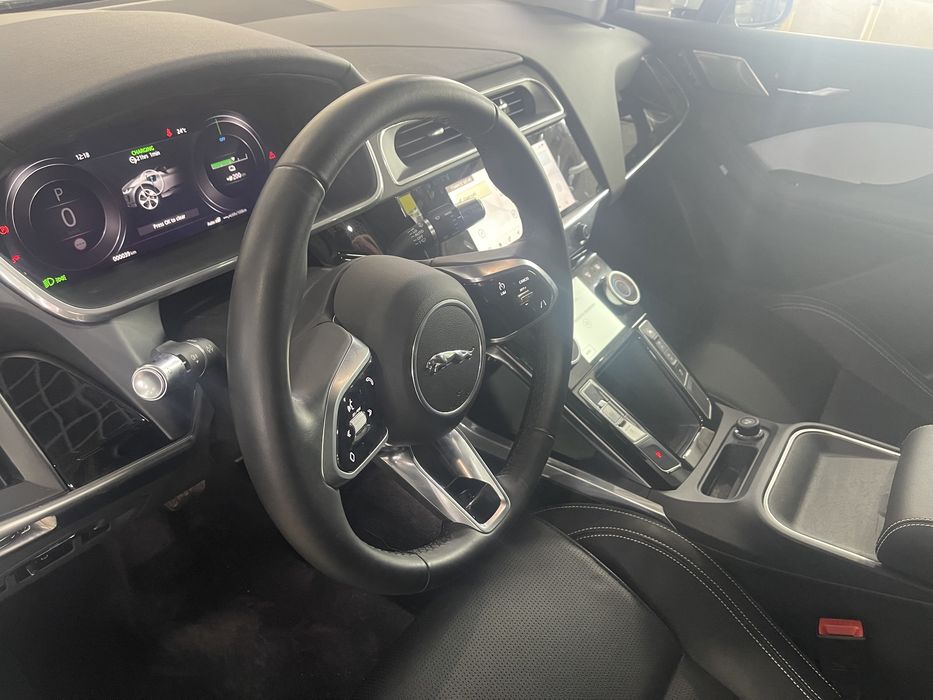 Электромобиль Jaguar i-pace  ev -400s