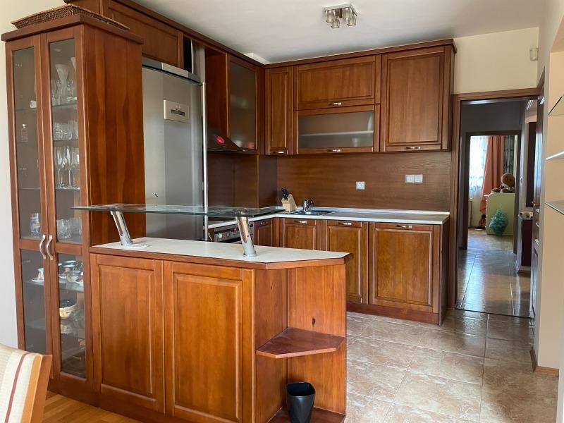 Дава се под наем Тристаен апартамент в София, Хиподрума - 108 кв.м за 750 € - Снимка #3