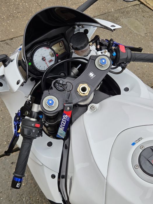 Suzuki gsxr k6 750