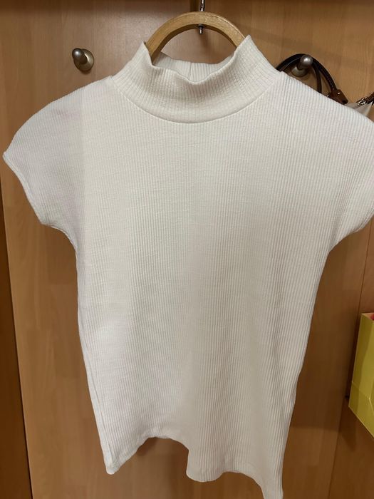 Продам Футболку Zara