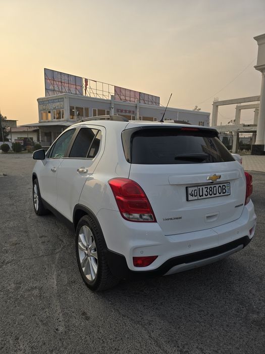 Treker сотилади 2019