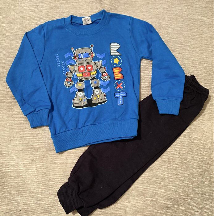 Продам новые детские вещи до 2000