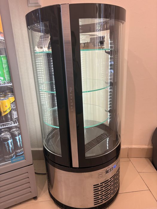 Професионална хладилна витрина METRO Professional GRV1100 – 100 л