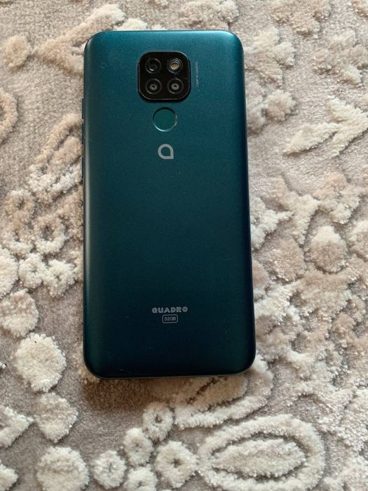 Shaxsiy o’zimizi tutib yurgan iPhone 8