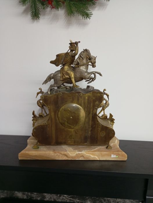 Schimb Ceas vechi pt șemineu anii 1850 bronz masiv, mecanism mecanic p