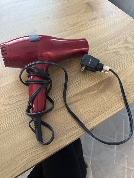 Сешоар с английски/ американски контакт