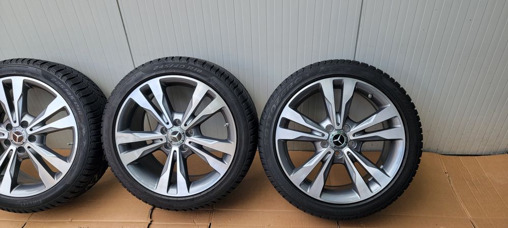 Jante 18- 2 latimi originale mercedes c class a class CLA fara anvelop