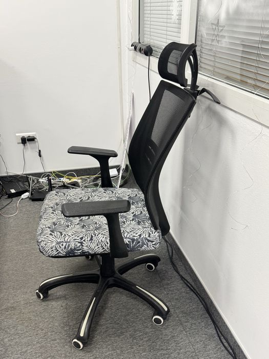 Офисное кресло б/у