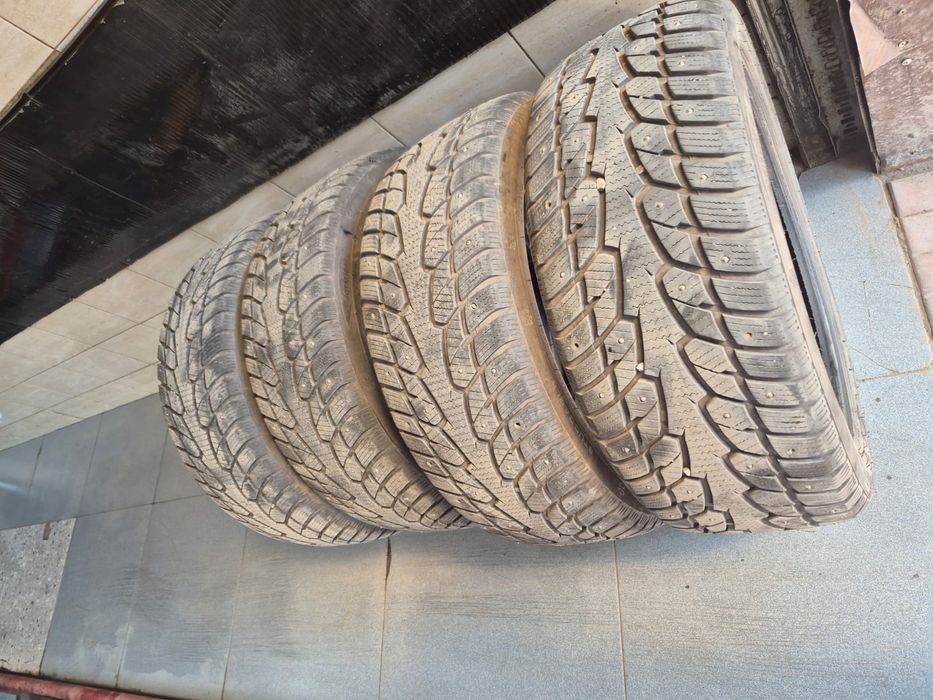 Шины б/у зима, лето 245/45R19