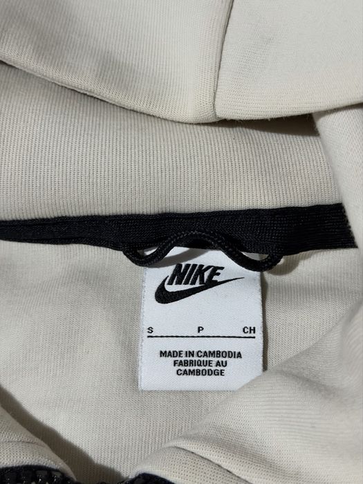 Nike Tech Fleece !!СПЕШНО!! !!ОРИГИНАЛЕН!!
