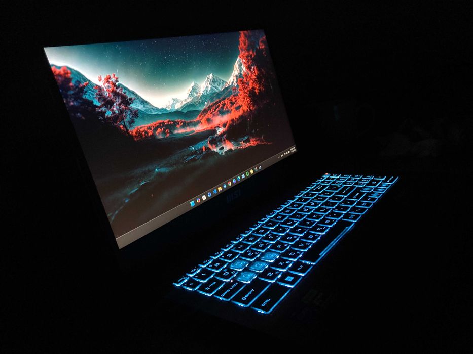 MSI Cyborg 15 A12V Gaming i7-12650H RTX 4050
