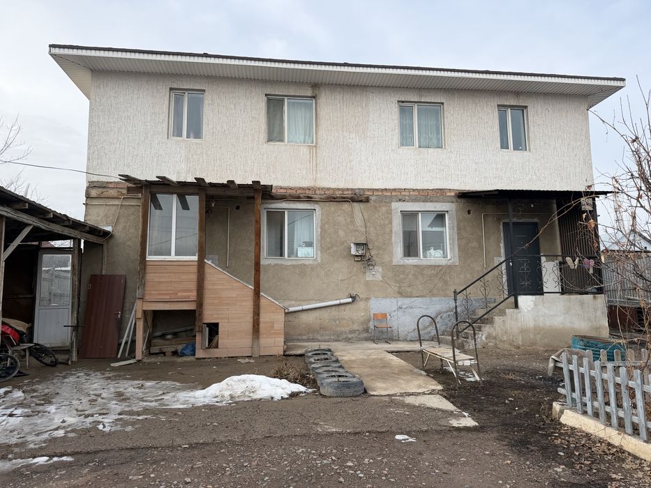 Дом 2 этажный два дома