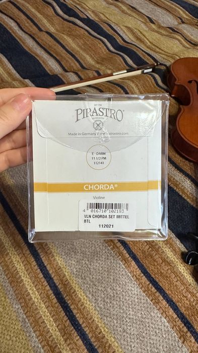 Продам струны для скрипки Pirastro CHORDA 4/4